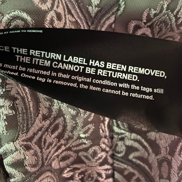 NWT - Picture 5 of 6